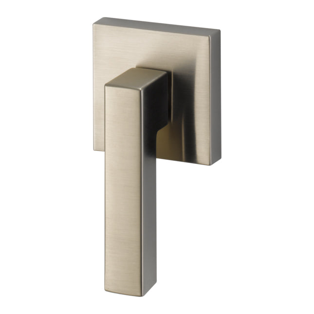 Siderna Side Mount Flush Lever in Brushed Nickel