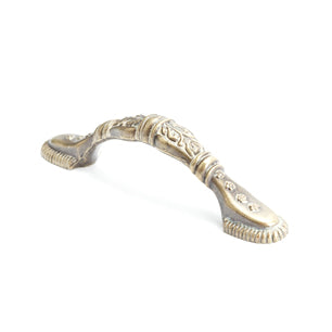 Baroque 4-1/2" Pull in Antique Latte Glaze