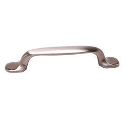 Euro Moderno 3-25/32" Pull in Brushed Nickel