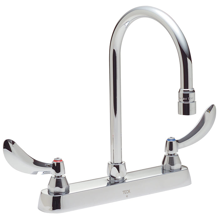 Commercial Kitchen Faucet w/8" Centers 1.5 gpm in Chrome