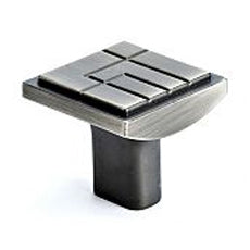 Oak Park 1-1/8" Knob in Vintage Nickel