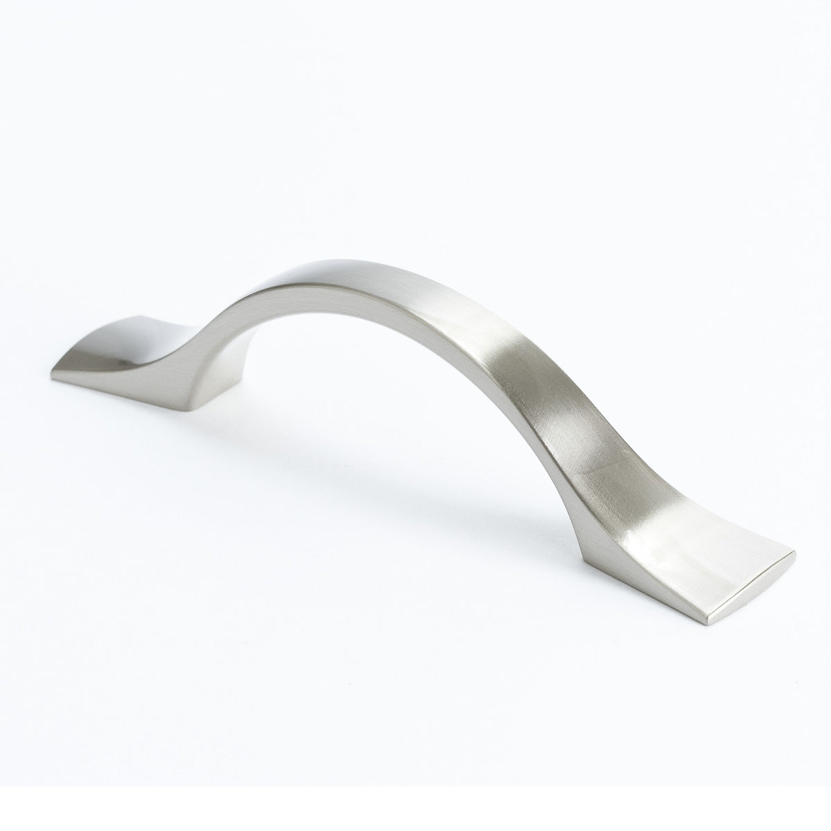 Echo 4-3/4" Pull in Brushed Nickel