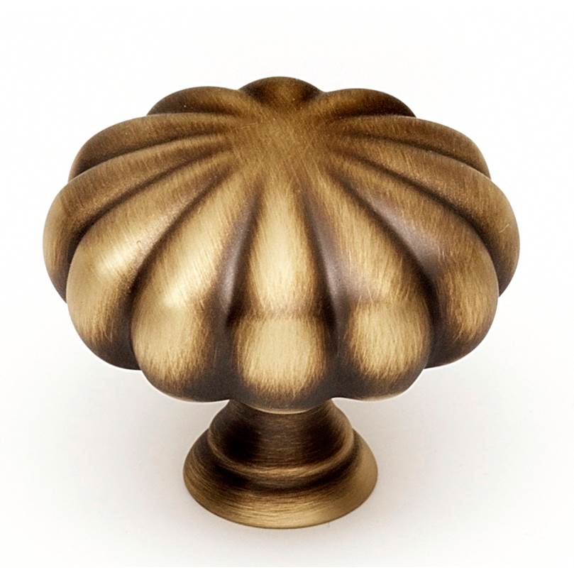 KNOB 1-1/2 A819-35-AEM ORNATE